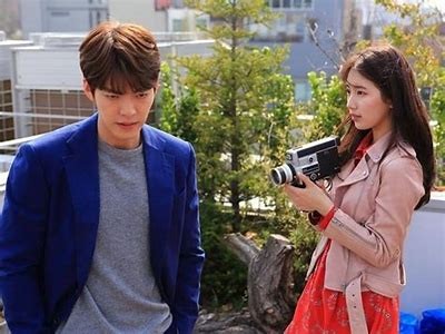 韩先生的贪婪与爱情：揭示一个贪财好色的故事真相